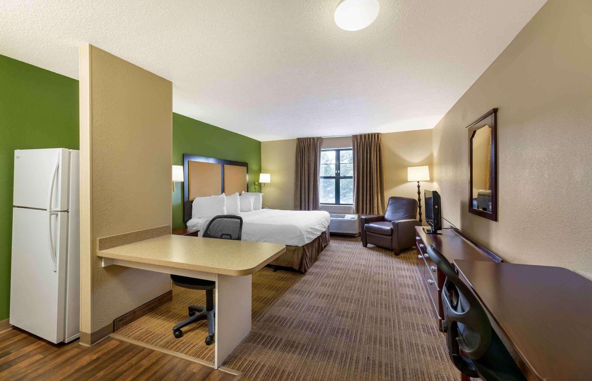 Extended Stay America Suites - Washington Dc Germantown Milestone Exterior foto