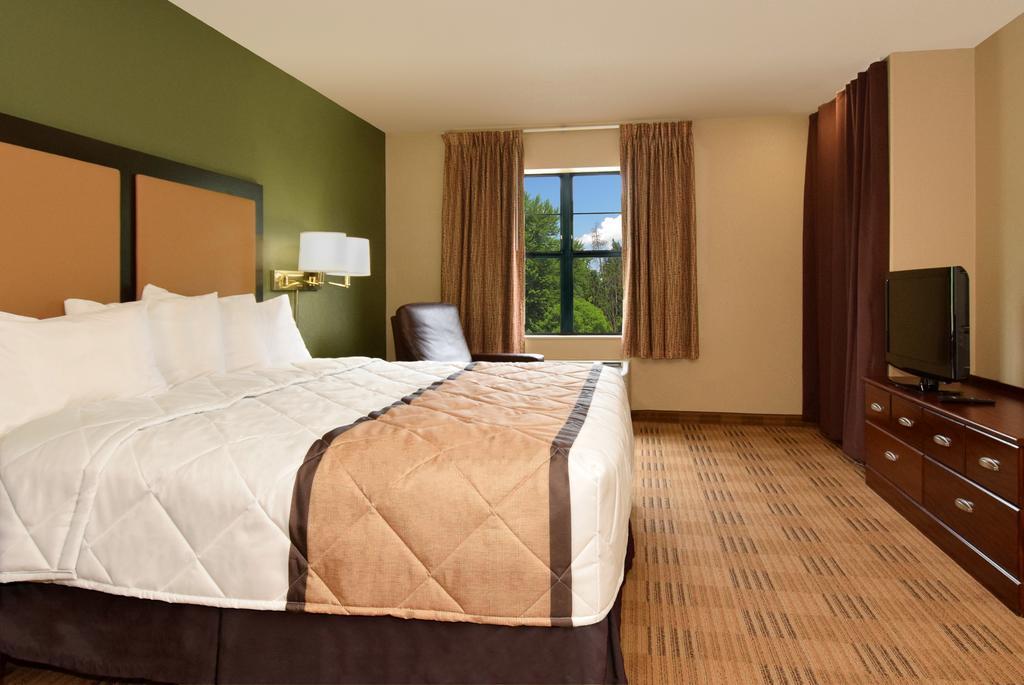 Extended Stay America Suites - Washington Dc Germantown Milestone Exterior foto